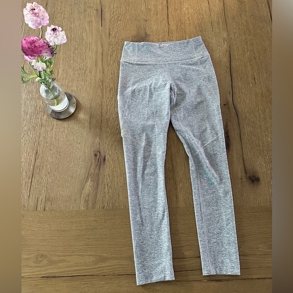 ✨ WORN ONCE 💋 OUTDOOR VOICES SUPER STRETCHY COMFY YOGA PANTS
